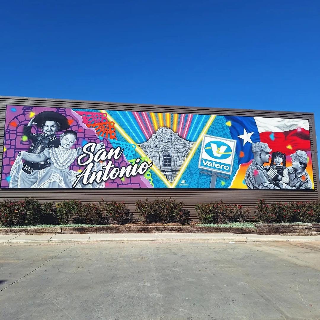 Went to pick up my dad from the airport & loved this mural at the gas station. #sanantonio #texas