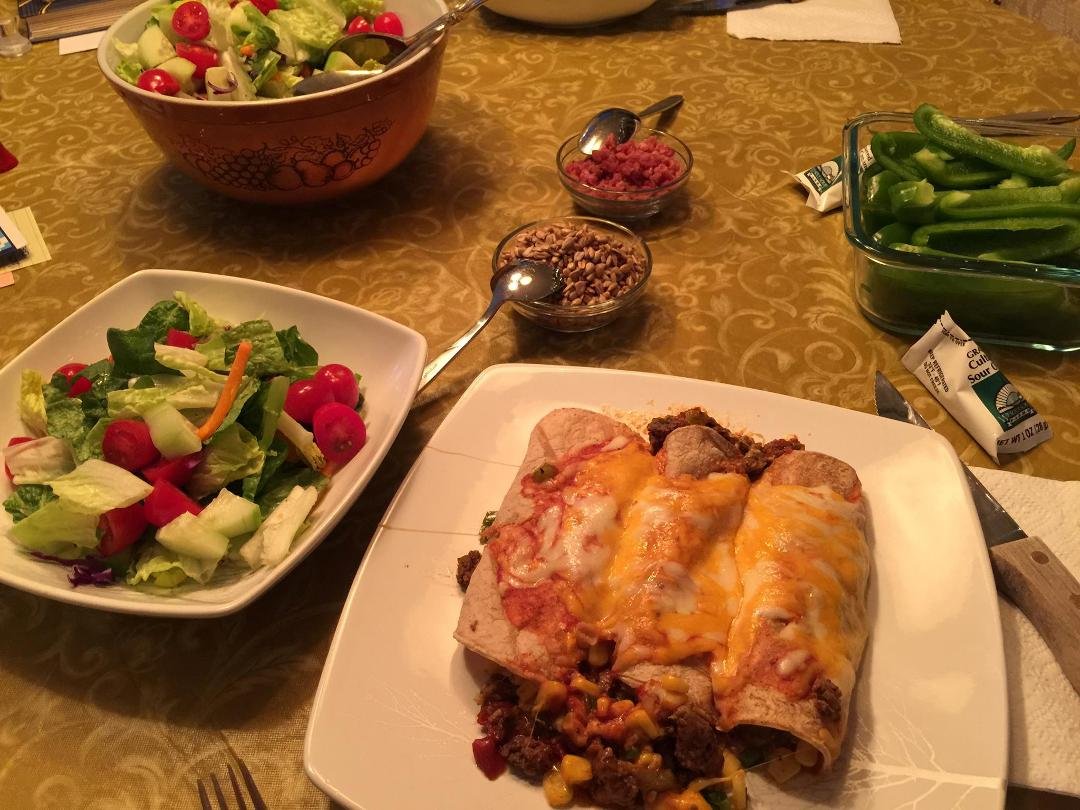Tom made Enchiladas for dinner tonight !!
This man is wonderful for so many reasons ! ! 😘😘😘😘