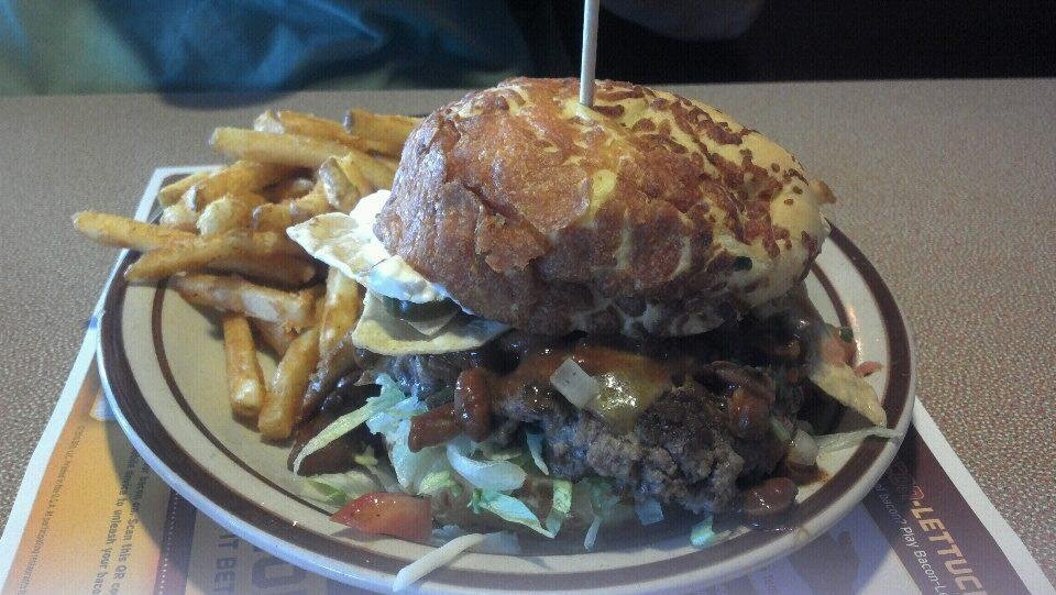 Super Nacho Burger