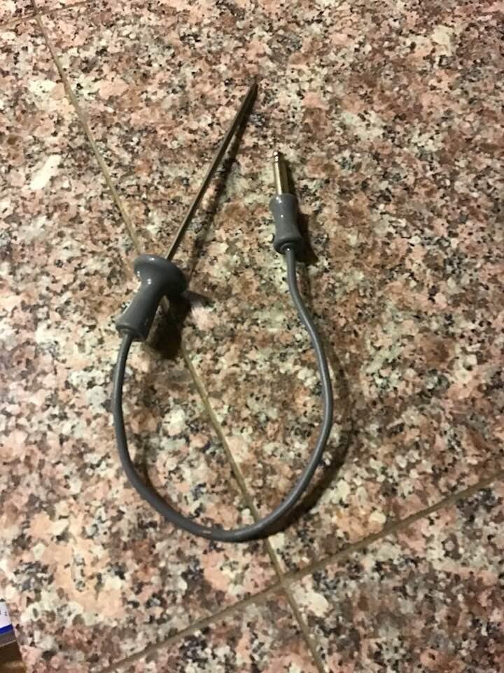 Ok, what the heck is this? It’s a 1/4” TS plug on one end.