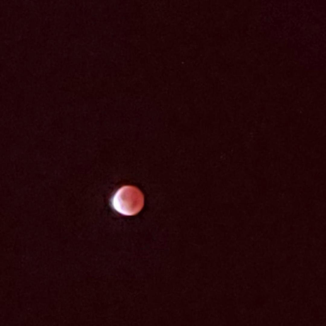 Woke up at 3am to see this, will see next one in heaven in 1000 years