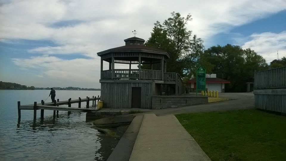 Niagar River - Isle View (Tonawanda, NY)