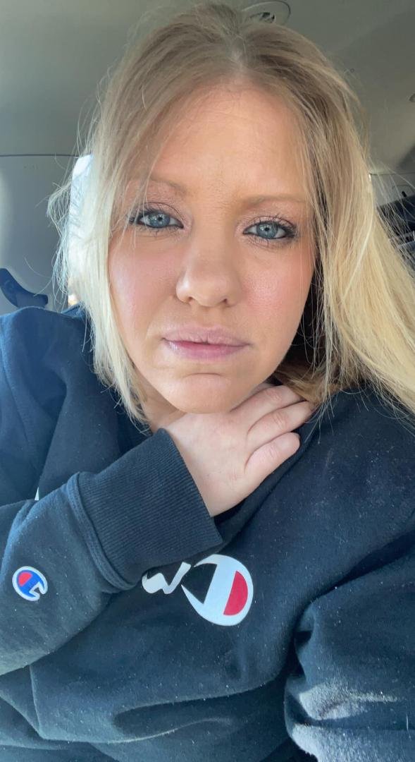 Traci Morris' album, Mobile uploads