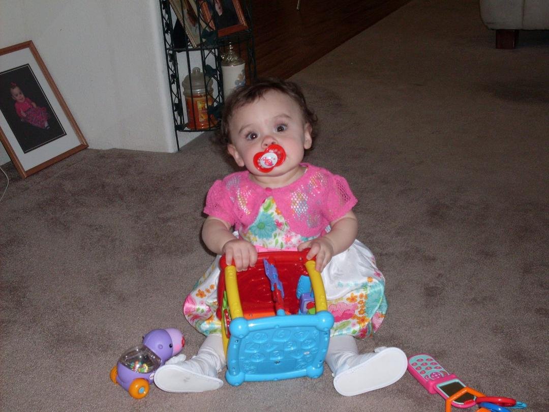 I really like this toy that Grandma Mindy sent!
