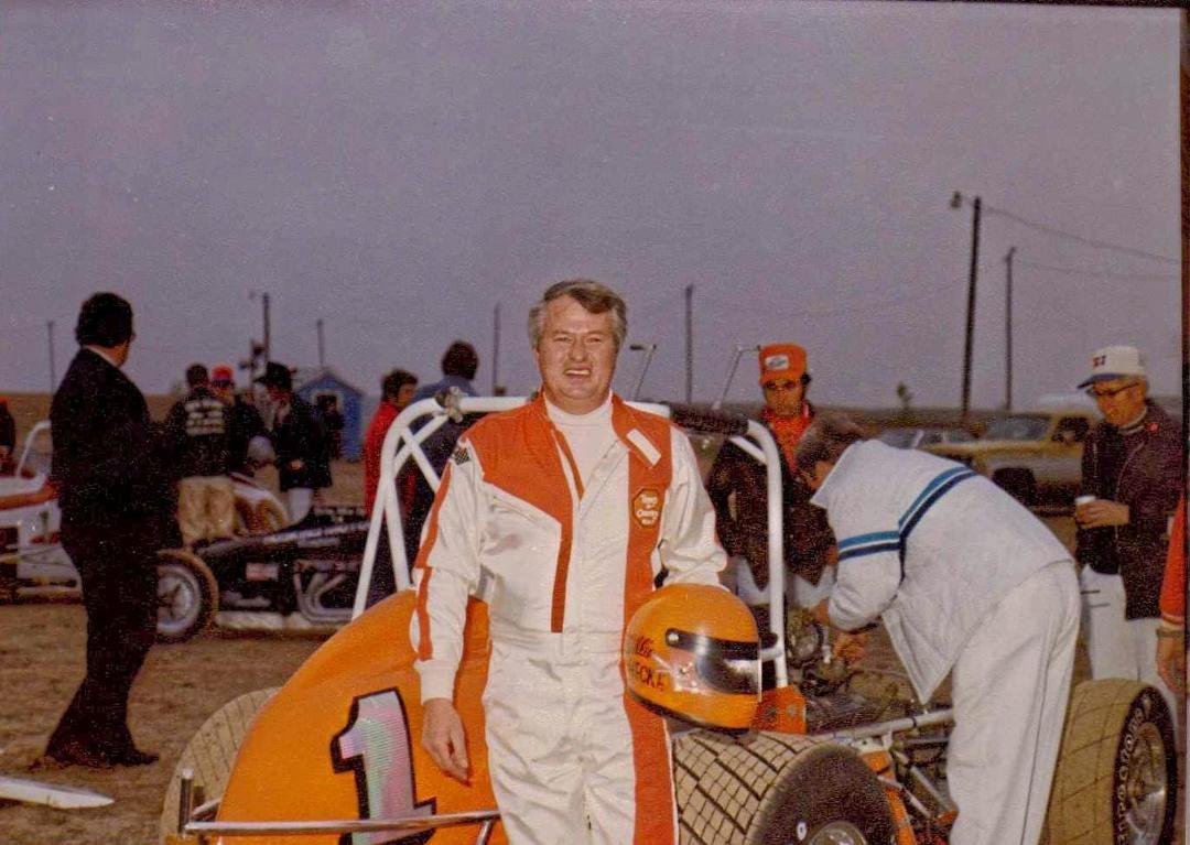 This guy look familiar to anyone. How about the car?