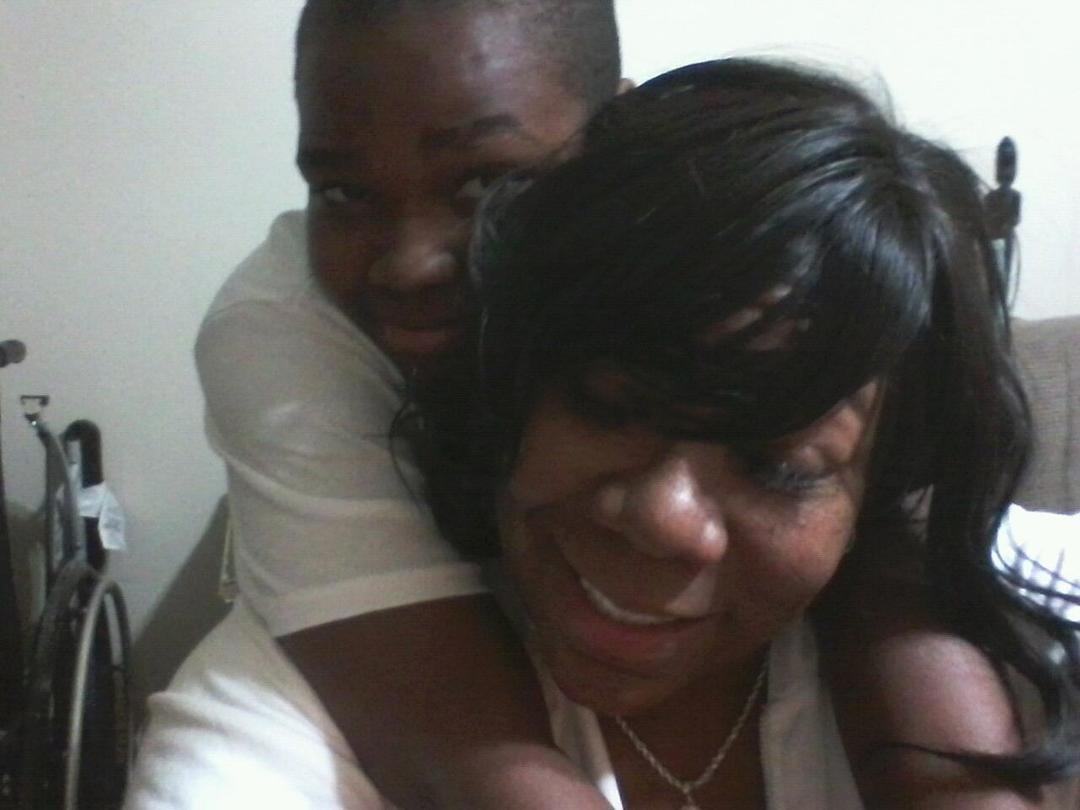Happy Birthday Lonie we love u!!!!