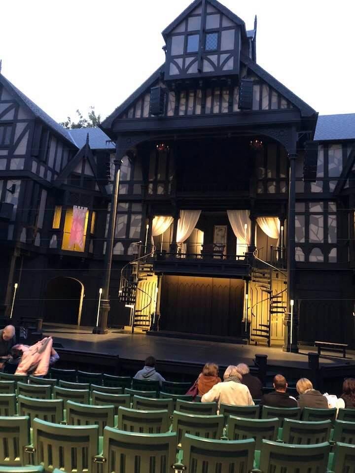 Waiting for Romeo and Juliet. Had a great dinner at Louie’s. Highly recommend it if you come thru Ashland. Owned by a friend I went to grammars school with and his sweetie!
