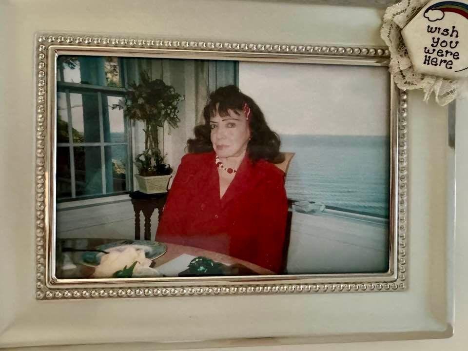 Happy Mother’s Day to my mom❤️
Miss you very much ❤️