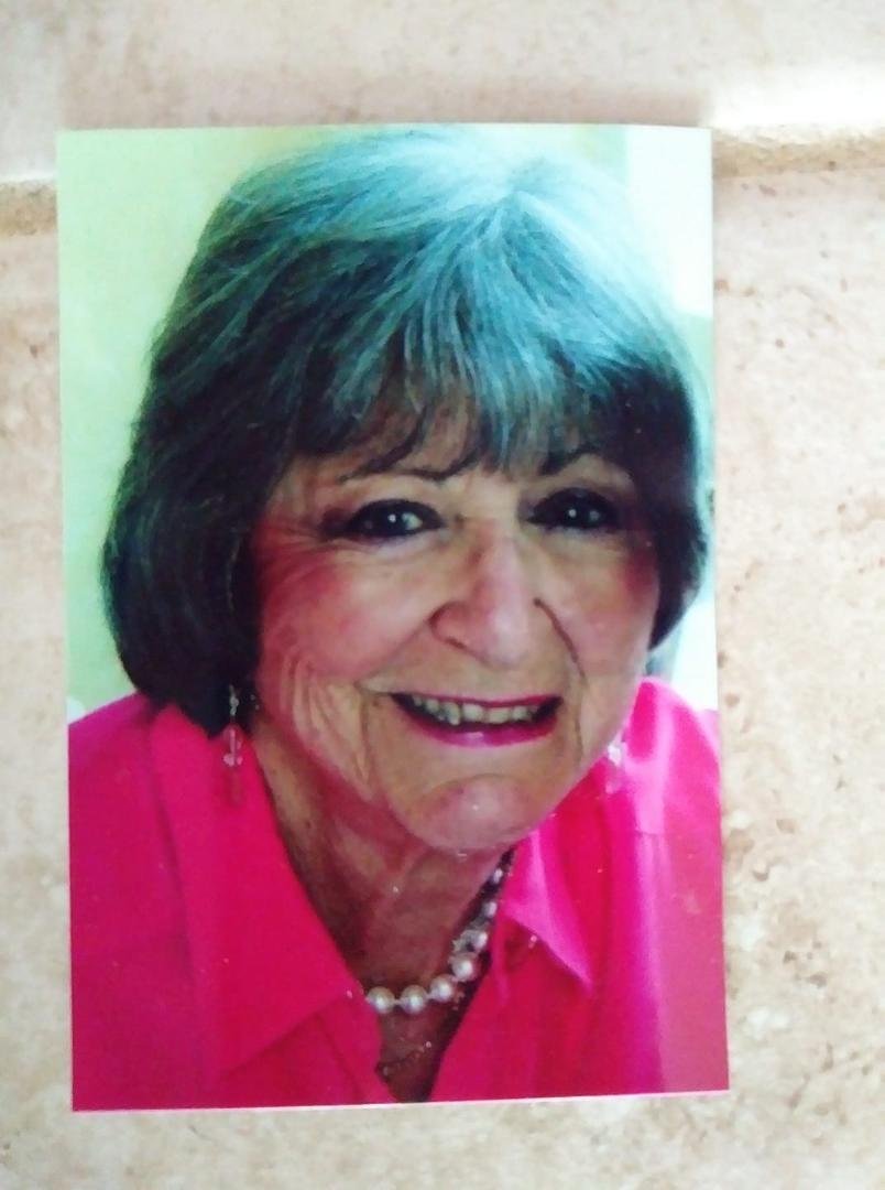 My beautiful Mom. She was such a treasure and I was so fortunate to have her love, wisdom and advise for 85 years. Rip Mom, you are always in my heart💗💗💗