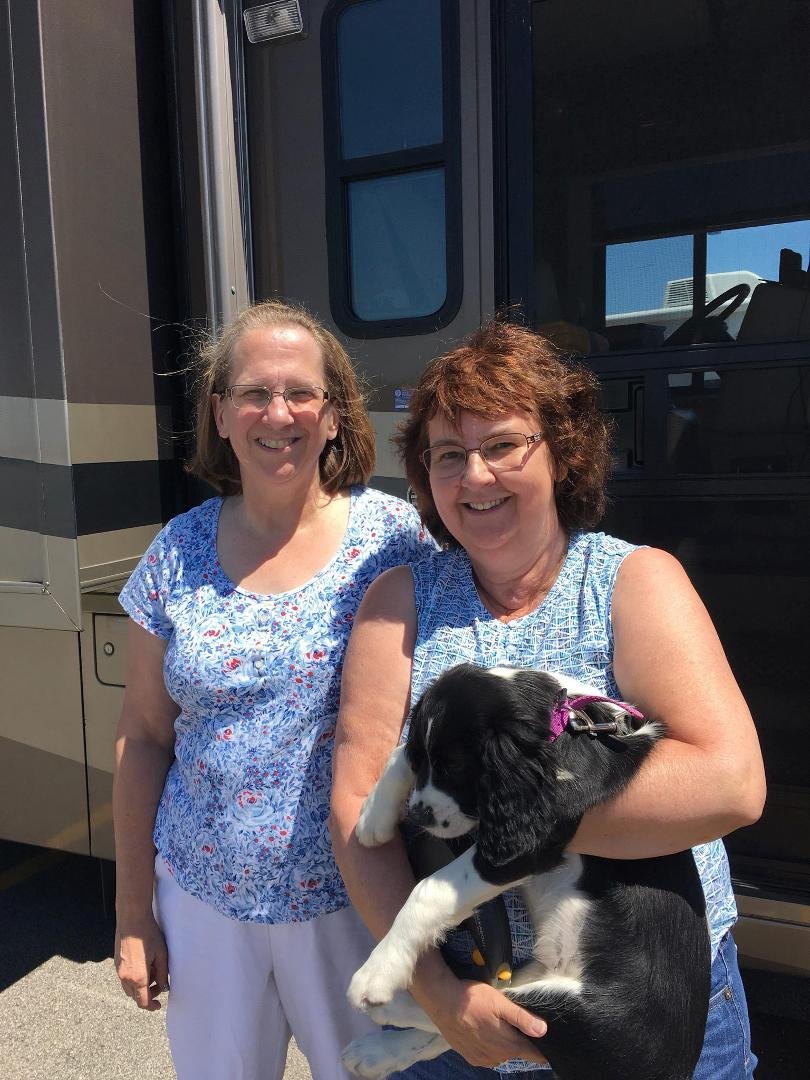 Had a wonderful visit with my middle school friend Carol Riordan from OR. They have a new puppy Daisy, she is so sweet.