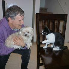 Scamp and Mr.Bella meeting.