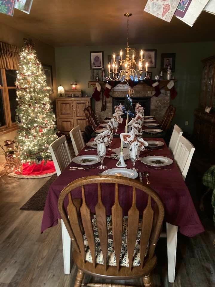 Thank you to my Son and daughter in law, and of course Grandsons for hosting the most Beautiful Christmas Eve and Christmas Day. Food was excellent as you all know.Love you!❤️🎄