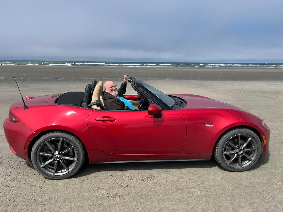 Didn’t think it would ever happen but I took the Miata to the beach. I love driving on the smooth sand! It’s just so soft getting down there.
