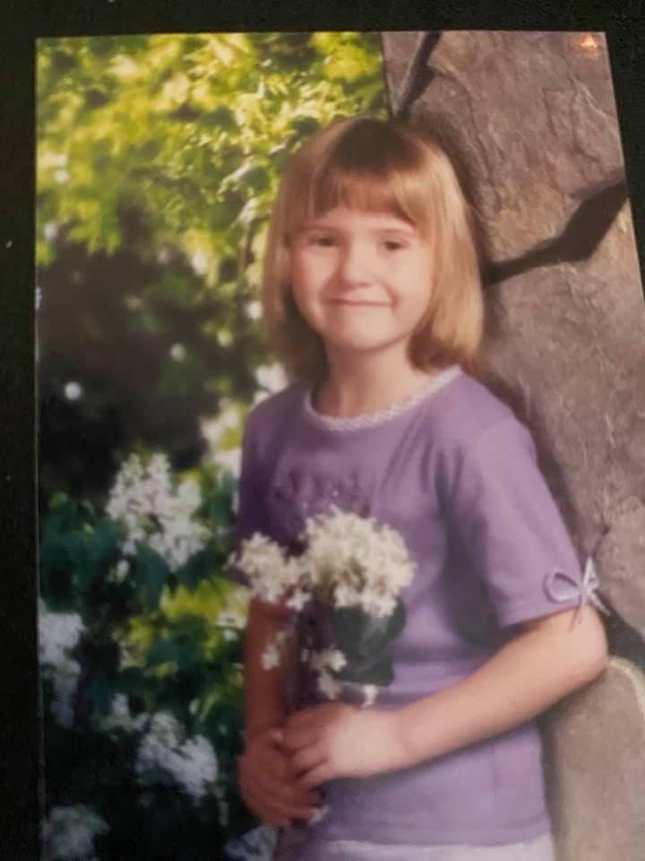 Happy 25th birthday 🎂 granddaughter. I am very proud of you working on the front lines. Keep up the good work and you will go far. Have a great day . Love you