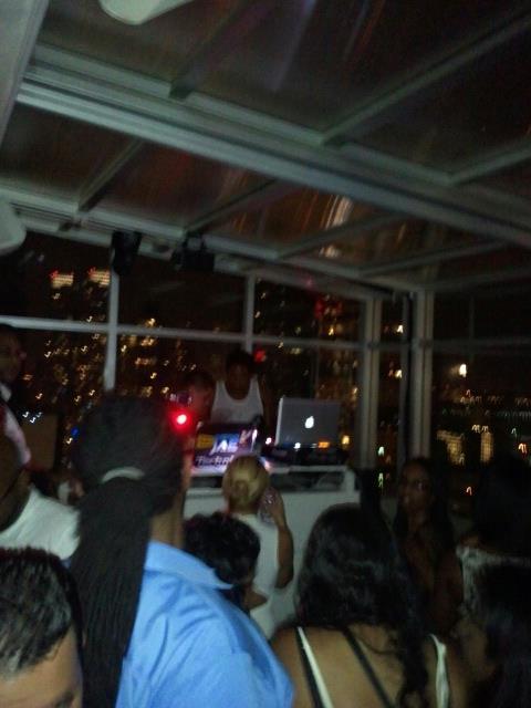 At sky lounge my boy qtip spinnningg