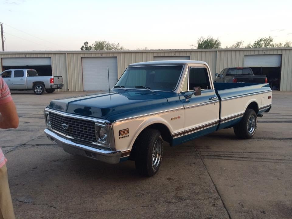 This showed up at the Burn Out bar tonight. Pretty sweet