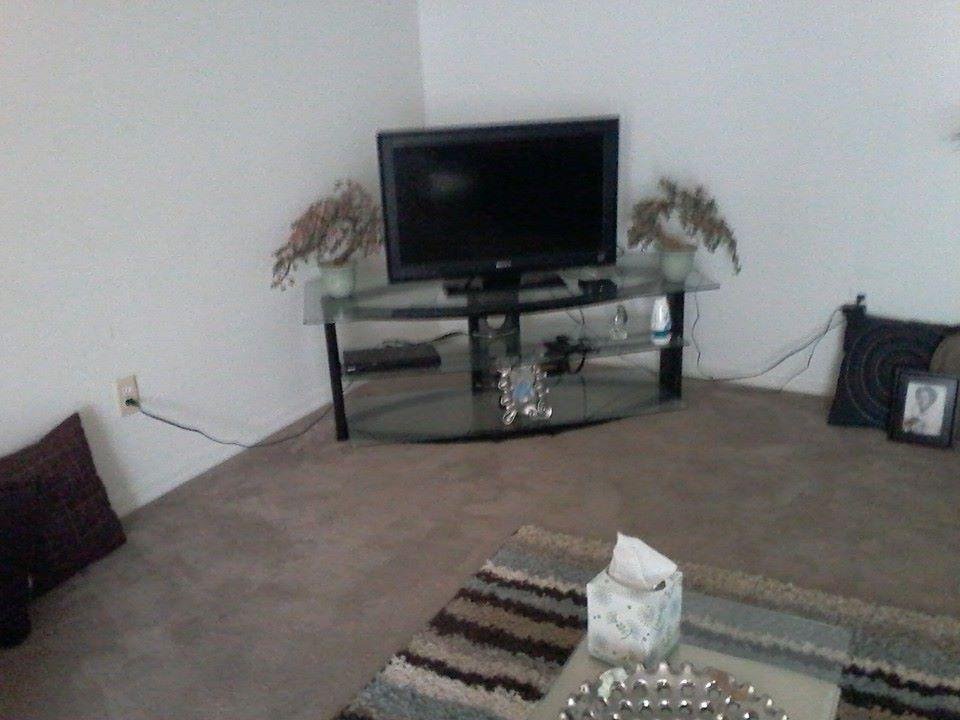 Jacqueline cheese's album, Mobile Uploads