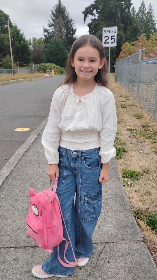 First day of 4th grade 🥹🥹🥹 🥹