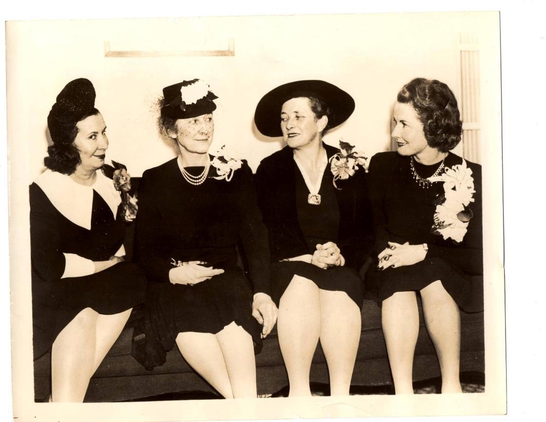 These are my Mom's Sisters back in 1940,Real Classy Women in there Day.