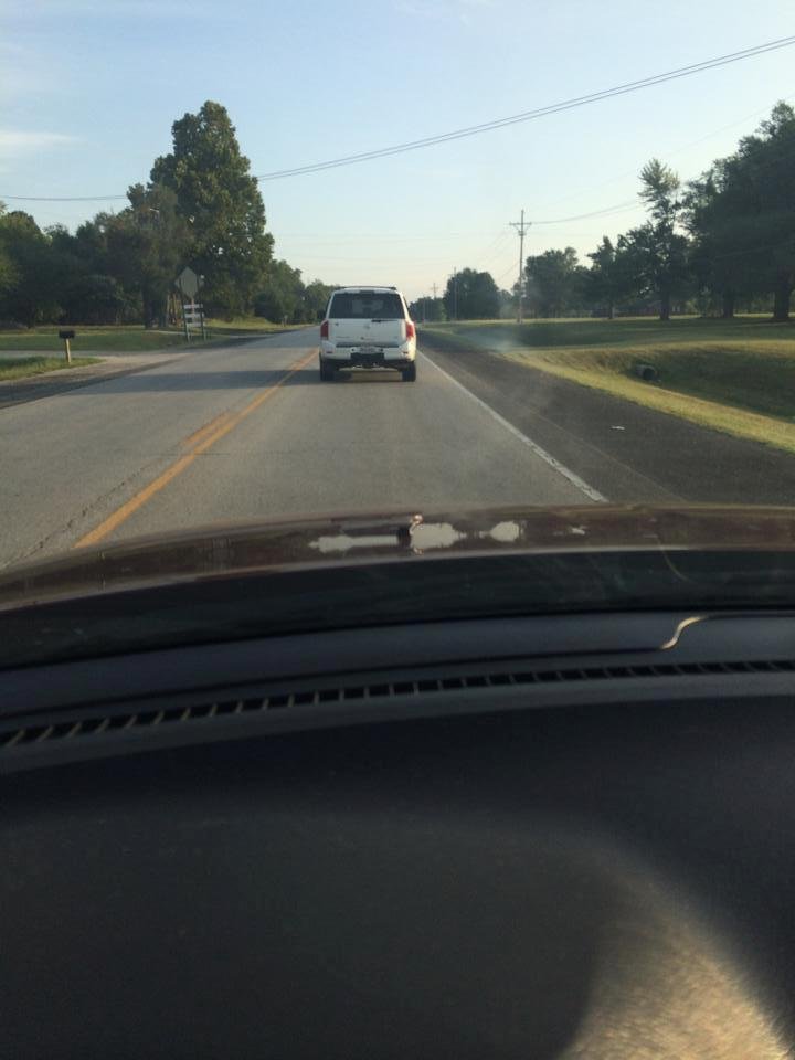 Idiot alert. Let's stop in the middle of the roundabout.