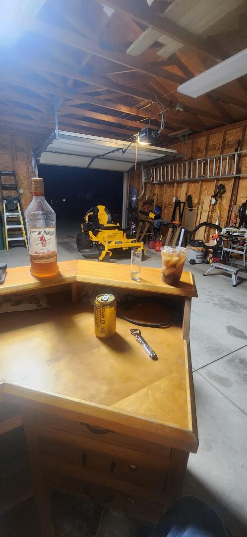 Nice breeze though the garage this evening.  It's kinda late but My body is still on night shift time.