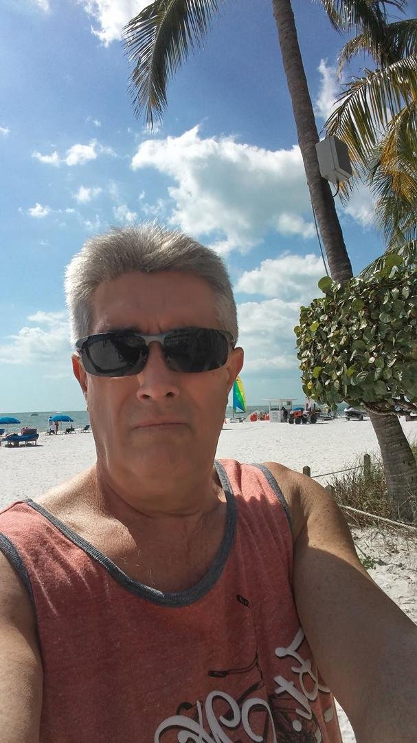 Nice day at the beach, only 78