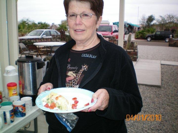 We all had a wonderful time yesterday at Bev's Birthday party. We each made our own omelet in a ziploc bag and put in boiling water to cook. Also had lots of fruit, breads and etc. Just had to put a picture or two on.