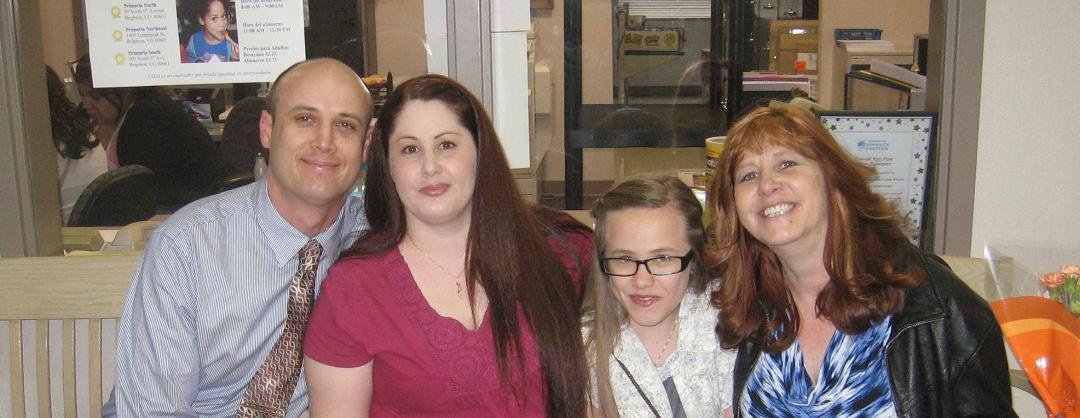 James, Amber, Annabella and Nana. Awesome Pic.