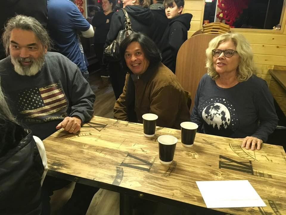 Joining friends Phil and Lynda Yeh for dinner at the very popular new restaurant.