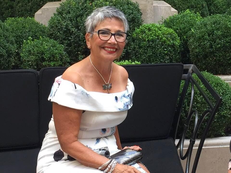 If you happen to see this beautiful lady around Heritage Oaks today give her a big smile, huge hug and wish her a Happy Birthday. Happy Birthday Joanne.....hope you have a great day celebrating you and the wonderful lady