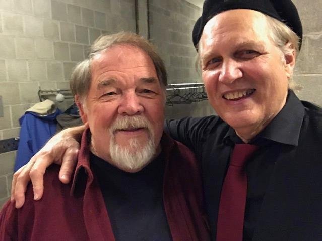 Great concert at Cafe Veritas on Nov. 3 by my friend Greg Greenway! Greg is 1/3 of "Brother Sun", 1/2 of "Deeper than the Skin" (with Reggie Harris), and one awesome solo performer. In his email that accompanied the selfi