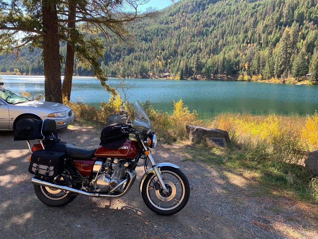 Last canyon ride before the winter. Rode through the total devastation in Lytton. The Main Street has fencing on either side and lots of security around. Took highway 8 from Spences Bridge to Merritt and you can see where t