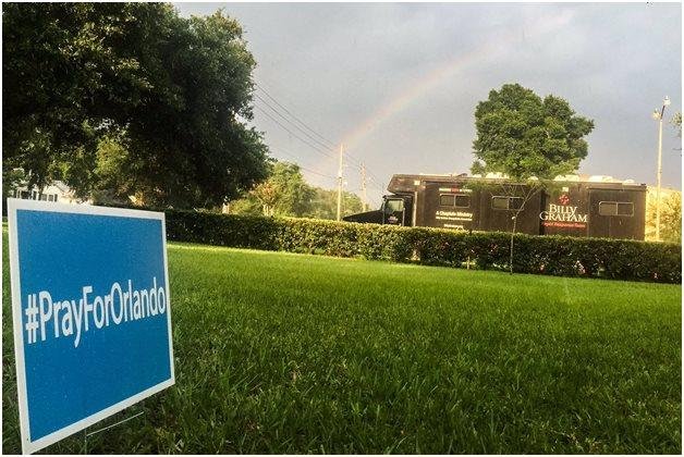 Prayer for Orlando's victims and their families