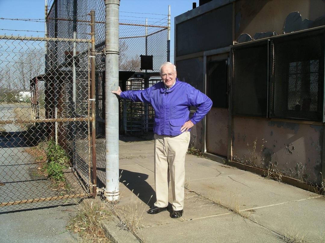 I miss you, Dad, on this first Father's Day without you. You live on in my heart full of so many wonderful memories, like the day I took you back to Bethlehem for the last time. As a very young child, I remember us droppi