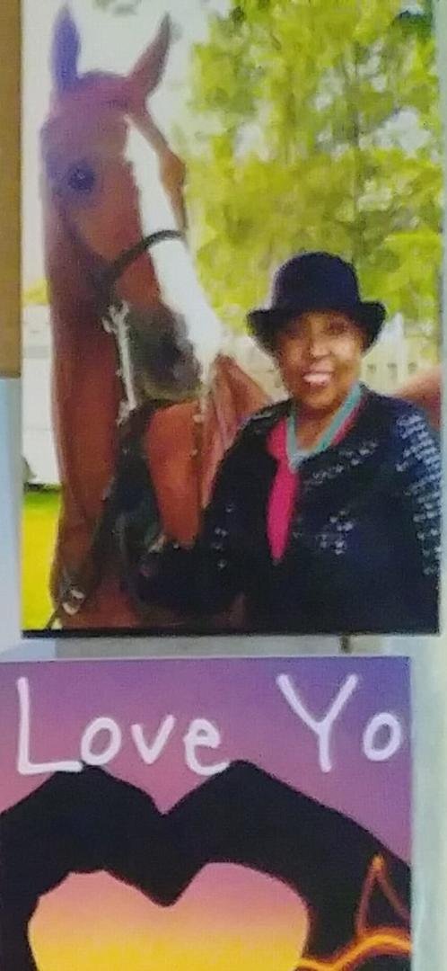 Vanessa, here's a picture of my "Stay-Cassion!" Here in Akron, Ohio this week.  With my beautiful  "LUNAR"! As a friend said to me " OK, Good for you!" I couldn't agree with him more! ❤ 😃