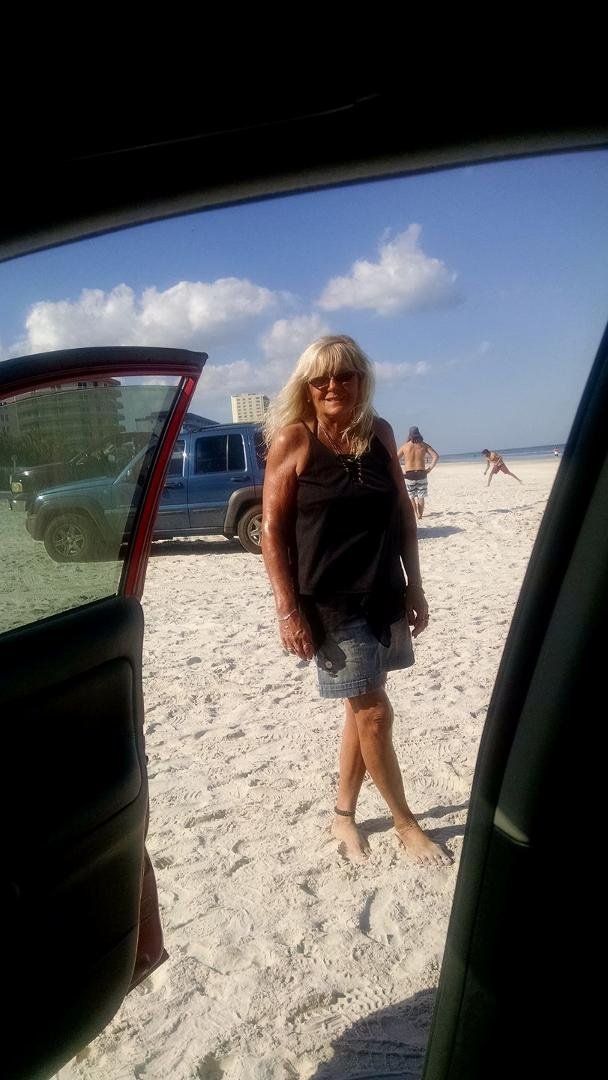 My girl!!!! My girl!!!! Talking 'bout My Girl!
Today under the Port Orange pier!