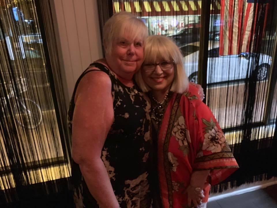 Anna Messina Catania it was sooo great seeing you tonight. Old friends always make me feel so good.