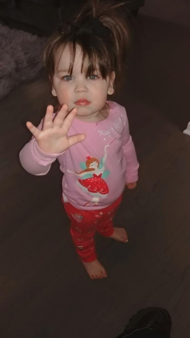 My granddaughter Evie is getting so big ♥️♥️♥️