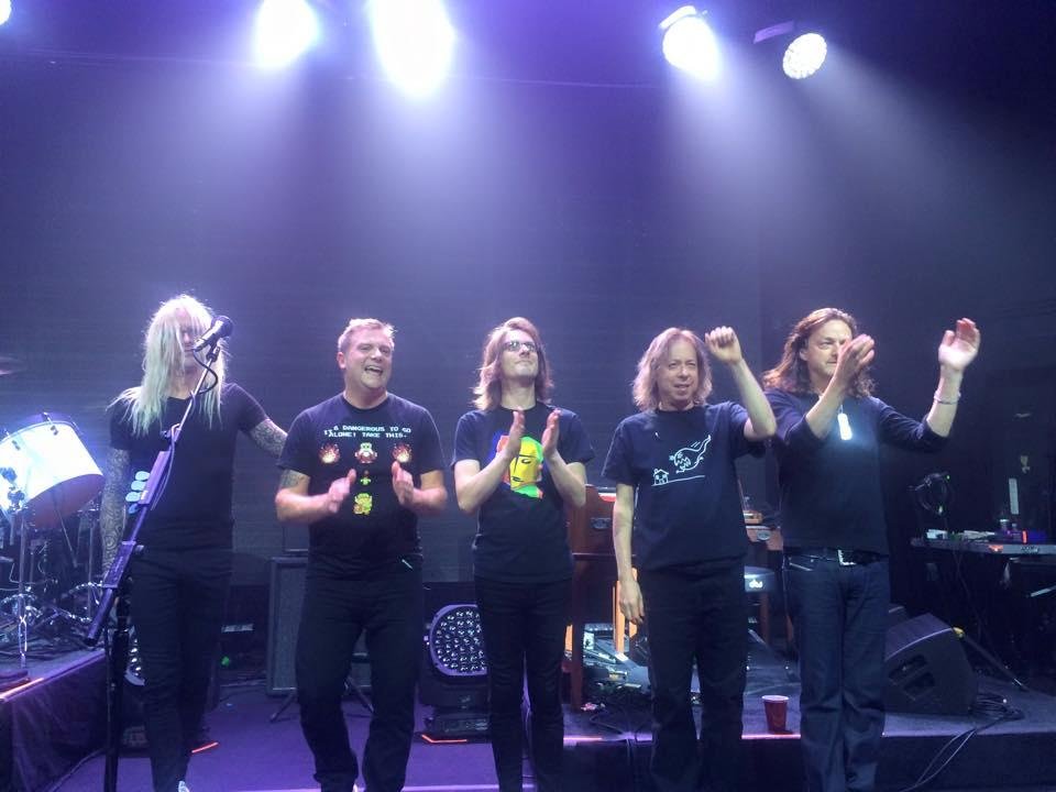 That's all folks. Killer show.