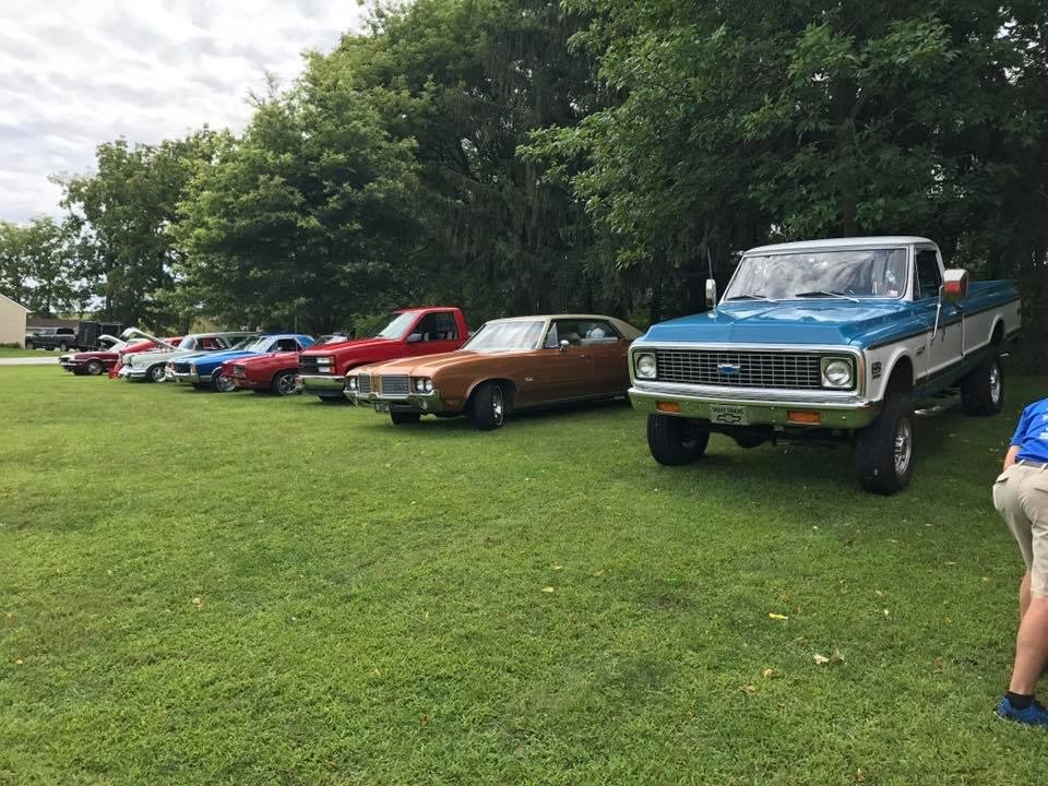 Moonlite Cruisers car club is well represented.