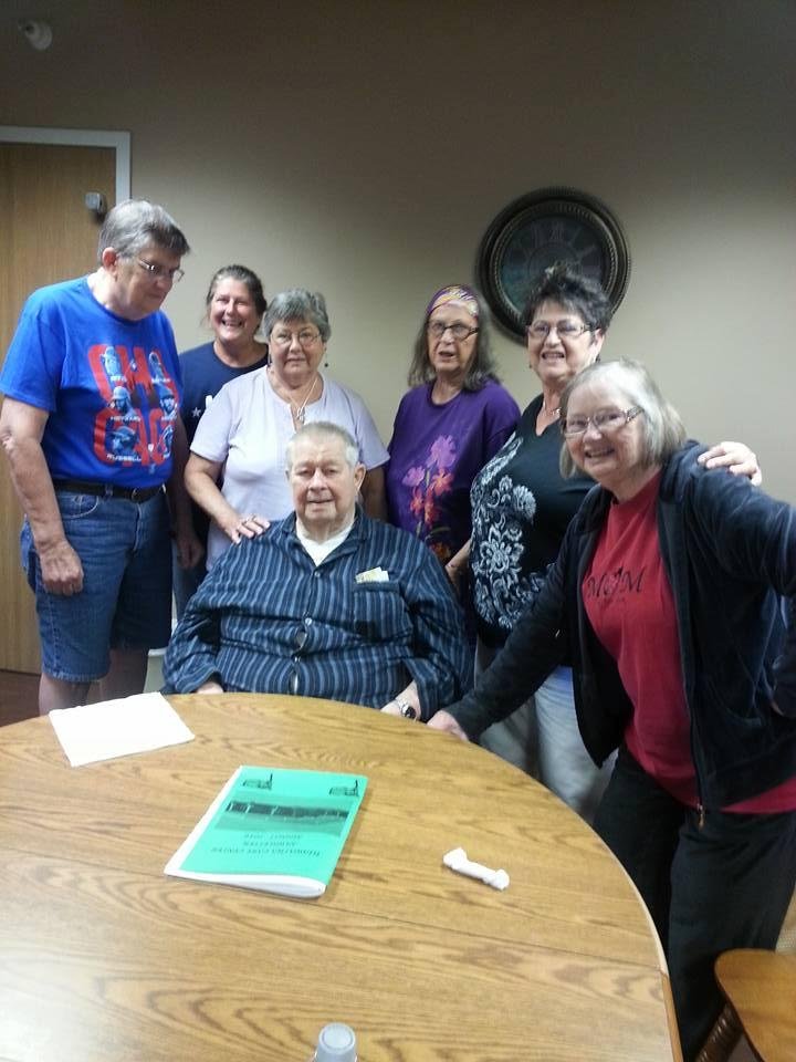 The sisters(Mary, Joanie, Janet, Julie, and mom, Carolyn), Rosemary, Tom, Dick, and me (Elaine) visited Jerry today. Nice visit.