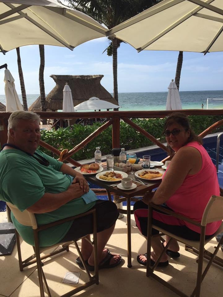 Relaxing in Mexico at Dreams Riviera Cancun!!