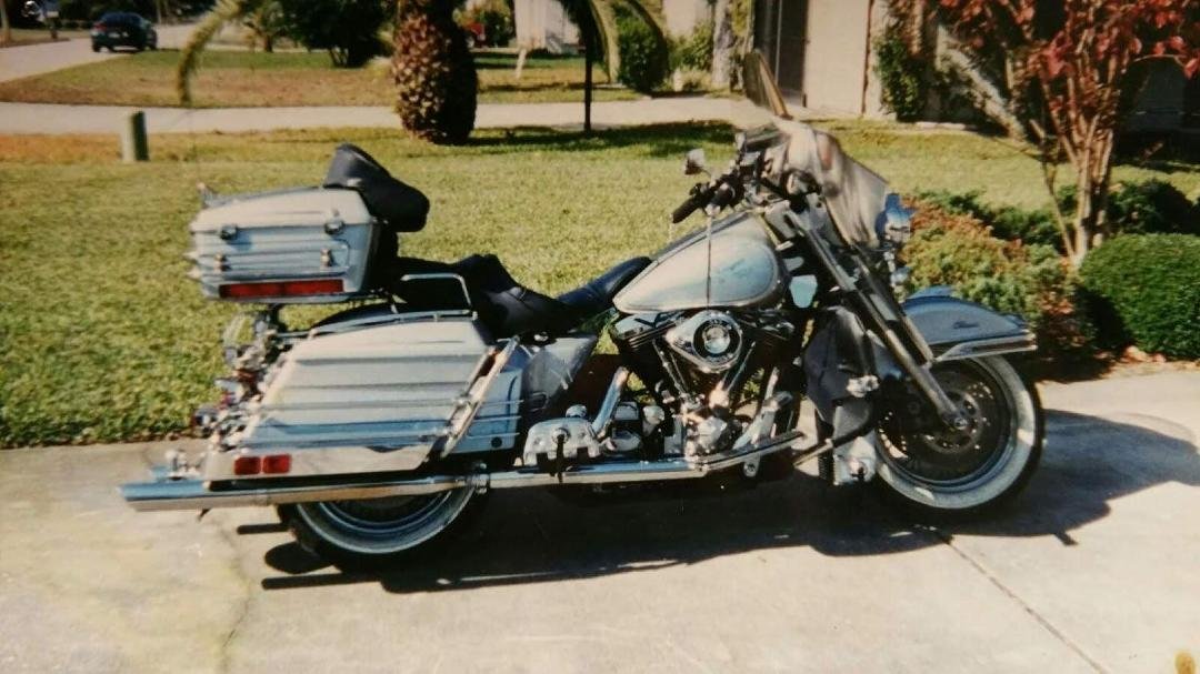 10 Day Bike Challenge.
Everyday select an image of biking and post it without an explanation and hopefully 1 person each day will take the challenge too.
That’s 10 Days, 10 Bike Photos.
No Explanations.
Just have fun and
