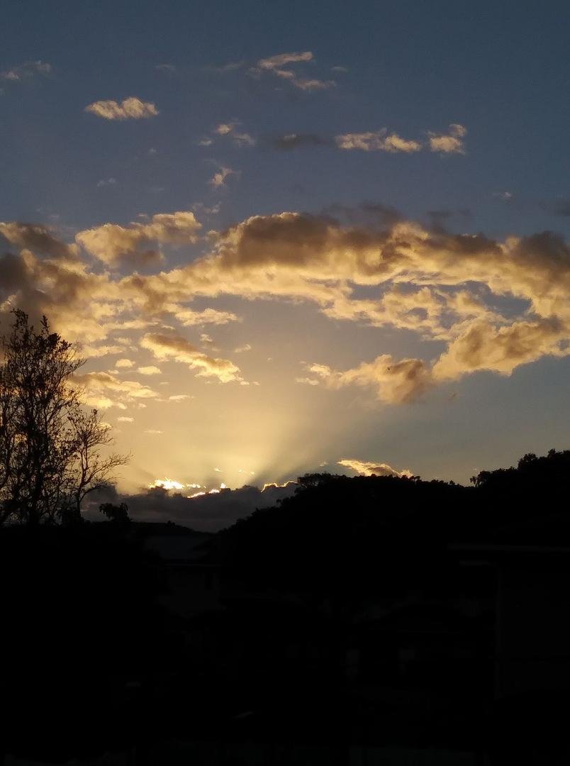 Sunset viewed on the walk down from Red Hill Elementary