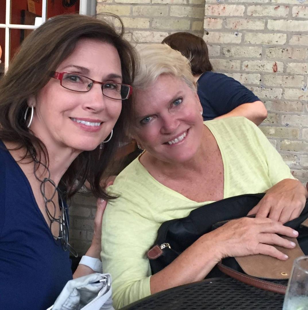 Dinner with Colleen , Pat, wendy and Carol for
Colleen heads to London and africa