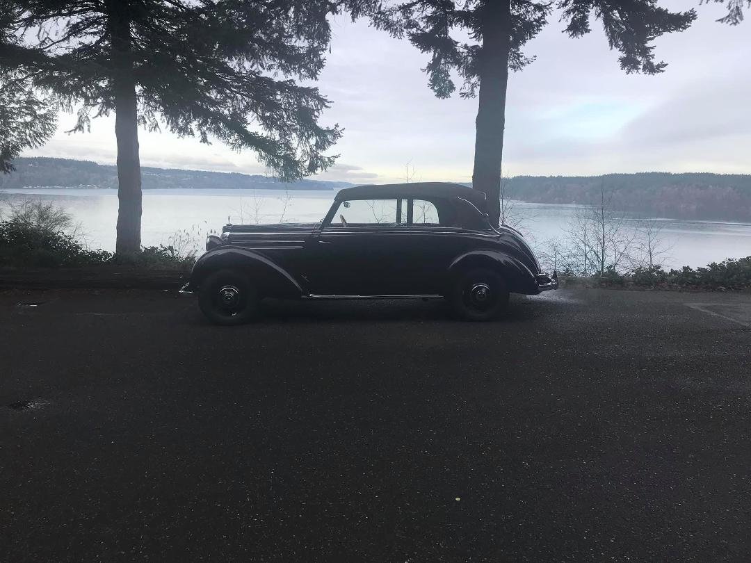 Point Defiance park. A short Christmas drive for the Benz
