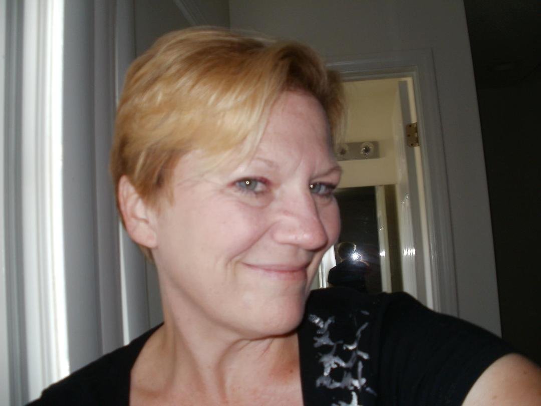 The new me.....I finally got up the nerve to cut my hair.