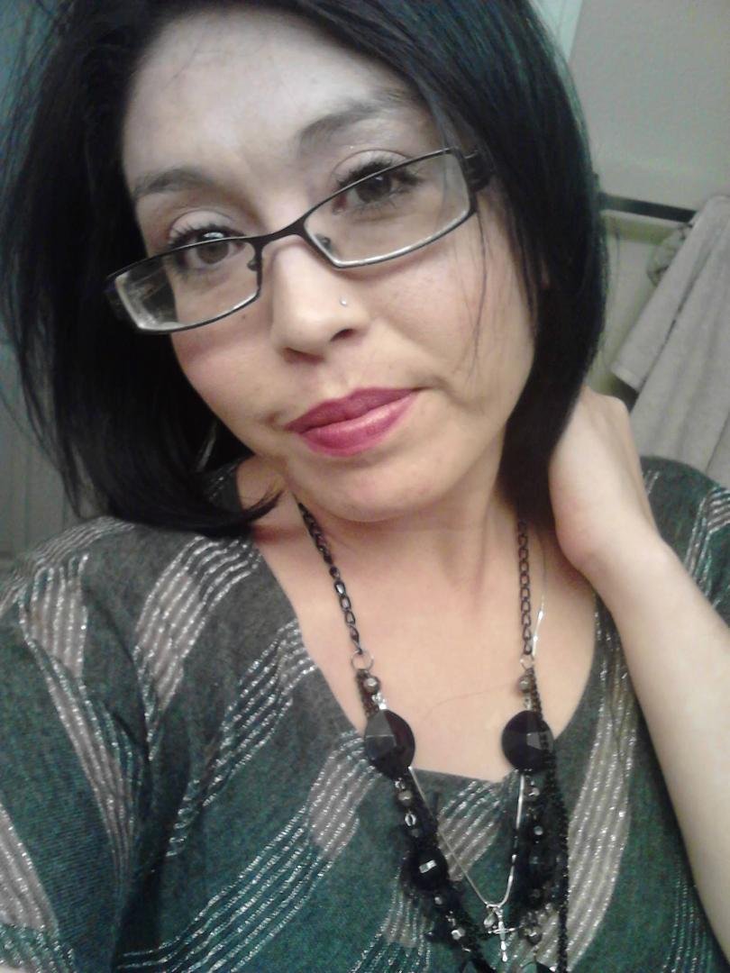 Misty Suarez's album, Mobile Uploads