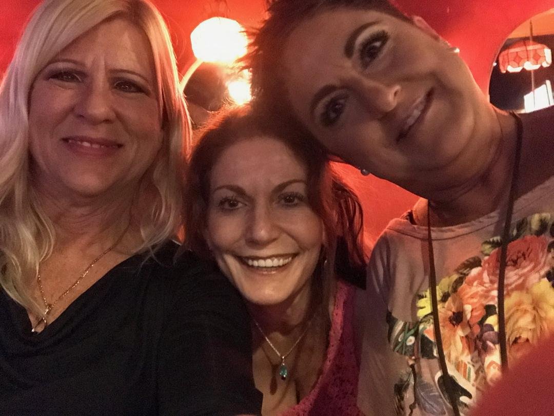 Fun at karaoke wirh my gfs