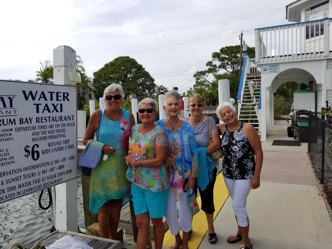 Cruise to Rum Bay for dinner.  What a gorgeous evening enjoyed by all.